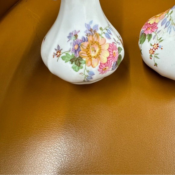 Salt & Pepper Set Derby Posies by ROYAL CROWN DERBY Bone China Vintage - Picture 5 of 9
